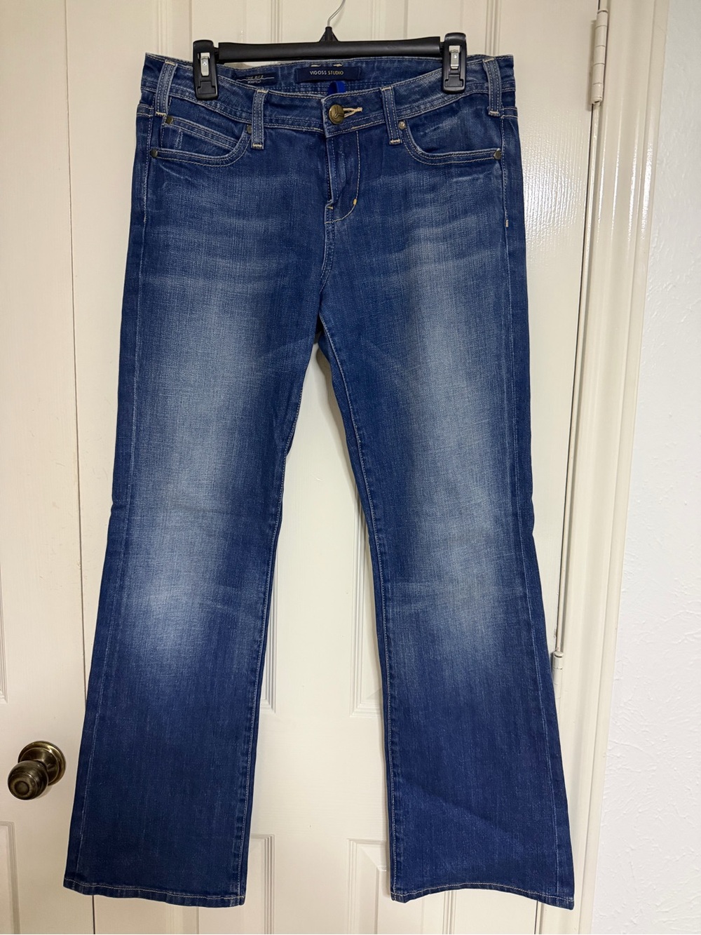 Vigoss Size 9/10 Women's Medium Blue Boot Cut Jeans